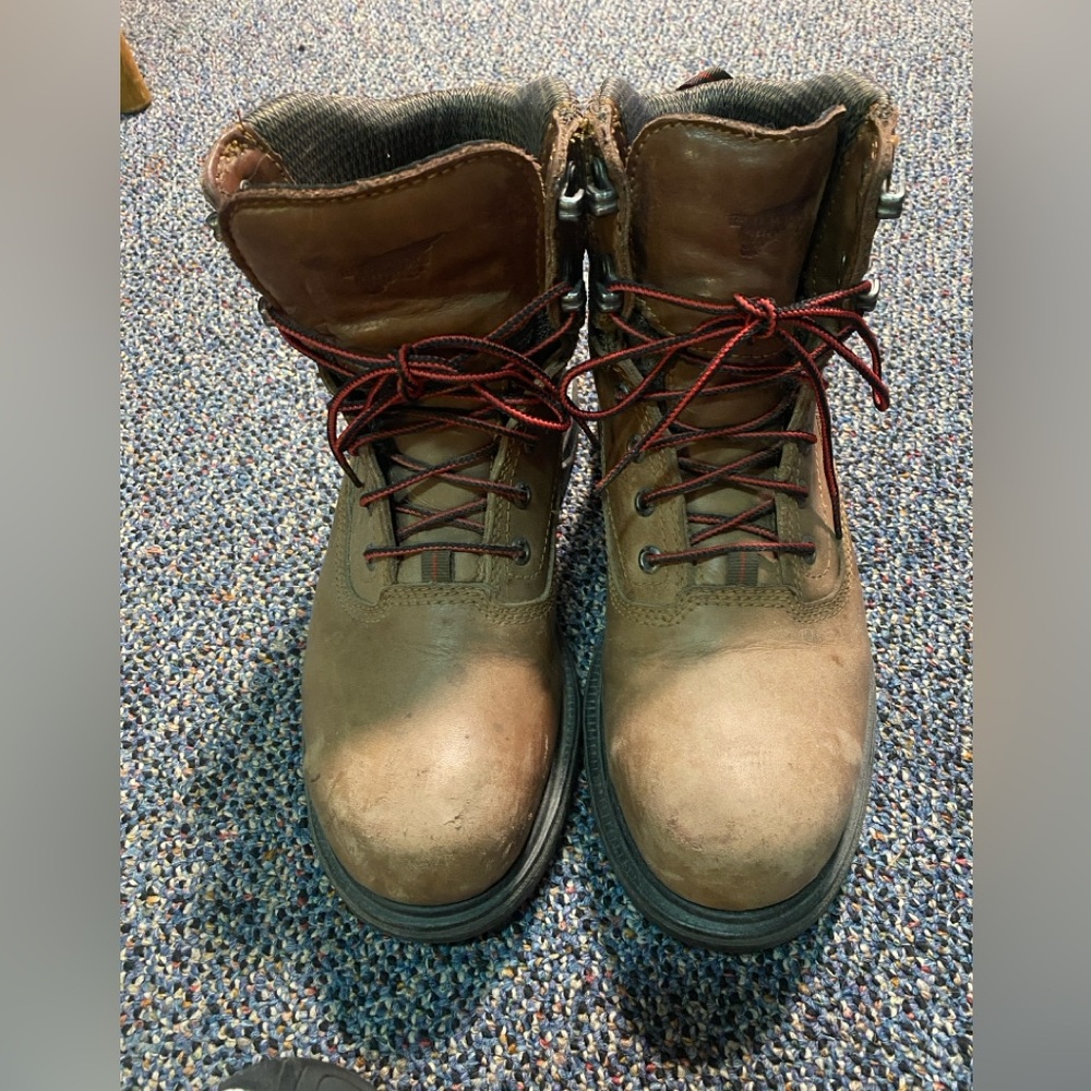 Red Wing Shoes Brown Leather Boots with Red Laces